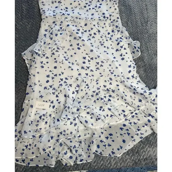 Banana Republic Floral Tiered Gauze Ruffle Dress Size 6 MSR $89.99 Blue Flowers - Picture 2 of 11